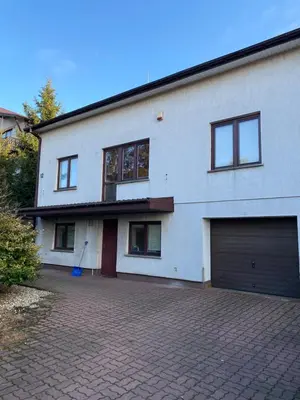 Budynek, w którym mieści się hostel