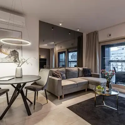 P&O Apartments Mennica Residence IX