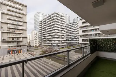 Balkon lub taras w obiekcie ShortStayPoland Kasprzaka B172