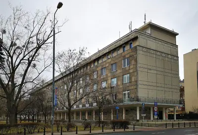 Budynek, w którym mieści się apartament