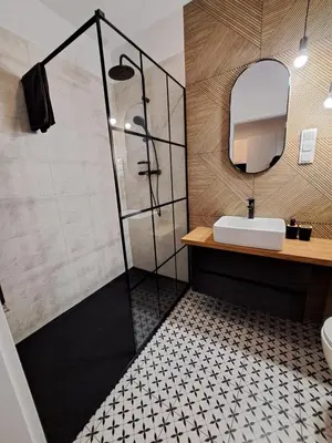 Łazienka w obiekcie Chillout Apartment GIS17 - free parking