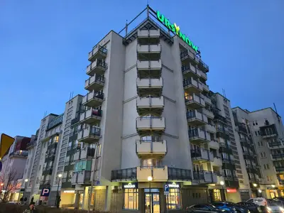Budynek, w którym mieści się apartament