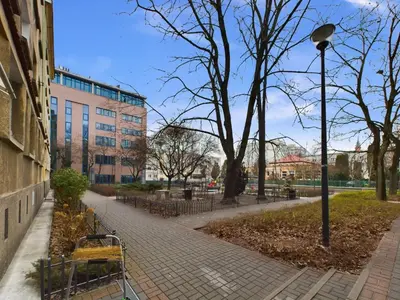 Plan piętra w obiekcie Modern Studio for Remote Work in the Centre of Warsaw by Noclegi Renters