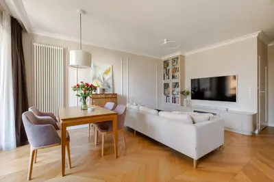 Telewizja i/lub zestaw kina domowego w obiekcie Luksusowy apartament z sauną - Stary Mokotów