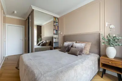 Łóżko lub łóżka w pokoju w obiekcie Luksusowy apartament z sauną - Stary Mokotów