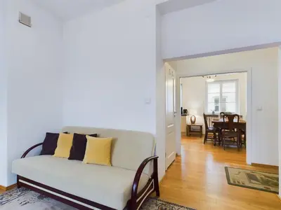 Część wypoczynkowa w obiekcie Cozy Studio in Krakowskie Przedmieście near Old Town by Noclegi Renters