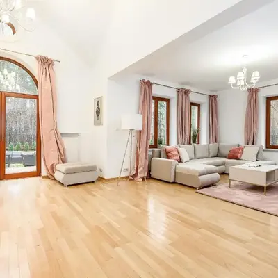 Lumina luxury house in Warsaw