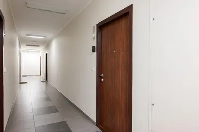 Plan piętra w obiekcie Warszawa-Włochy Serene Apartment by BookingHost