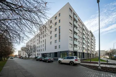Budynek, w którym mieści się apartament