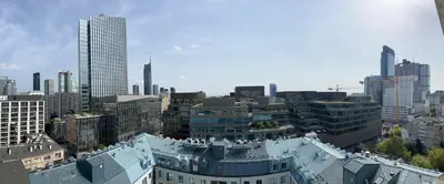 Widok na miasto Warszawa z tego apartamentu