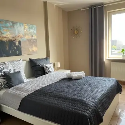 Apartament z widokiem na centrum i darmowym parkingiem