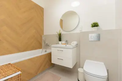 Łazienka w obiekcie Stylish Apartment Zdziechowskiego with Parking & Home Office by Noclegi Renters