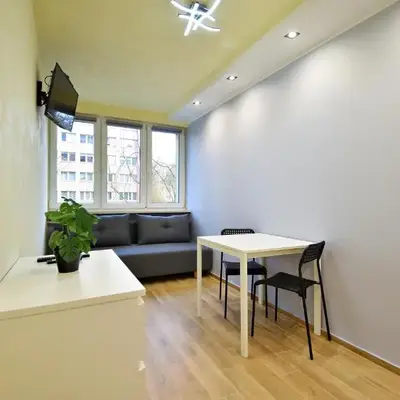 Skorochód Majewskiego 15 studio B