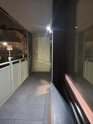 Kuchnia lub aneks kuchenny w obiekcie Warsaw Smart Apartment2 and Parking