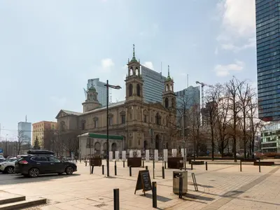 Widok na miasto Warszawa z tego apartamentu