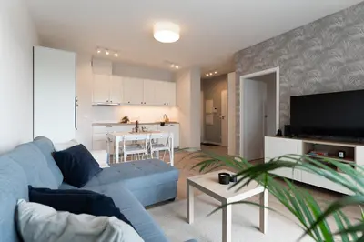Telewizja i/lub zestaw kina domowego w obiekcie Stylowy Apartament przy Metrze, przy Centrum Onkologii