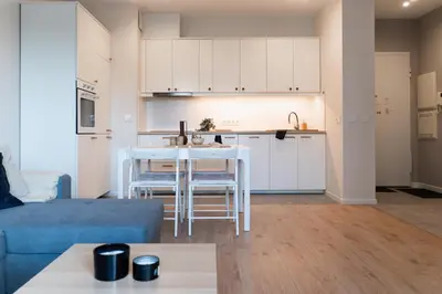 Kuchnia lub aneks kuchenny w obiekcie Stylowy Apartament przy Metrze, przy Centrum Onkologii