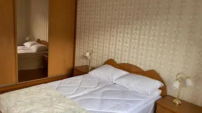 Łóżko lub łóżka w pokoju w obiekcie Apartament u Basi przy Centrum Zdrowia Dziecka