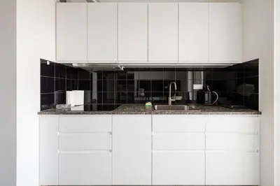 Kuchnia lub aneks kuchenny w obiekcie Bemowo Lazurowa Comfort Apartment by BookingHost