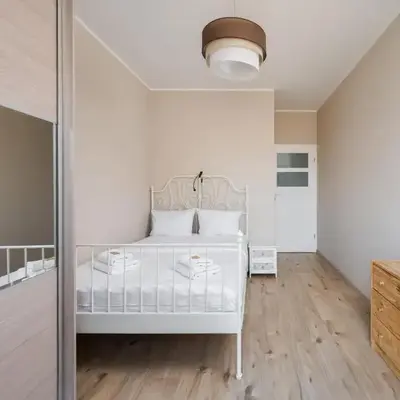 Bemowo Lazurowa Comfort Apartment by BookingHost
