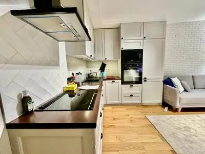 Kuchnia lub aneks kuchenny w obiekcie SMYK WiFi 1Gbs 70TV Max Disney AppleTV Netflix