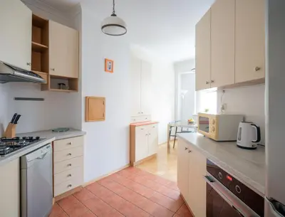Kuchnia lub aneks kuchenny w obiekcie Green Kabaty Apartment 1