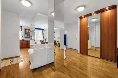 Kuchnia lub aneks kuchenny w obiekcie Warsaw Wola Apt - Balcony, Parking - by Rentujemy