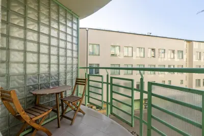 Balkon lub taras w obiekcie Warsaw Wola Apt - Balcony, Parking - by Rentujemy