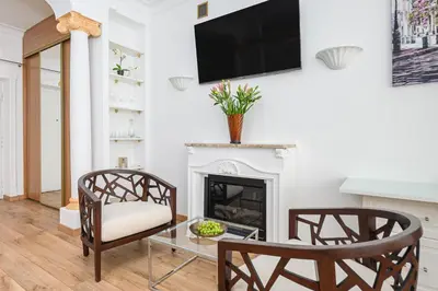 Telewizja i/lub zestaw kina domowego w obiekcie P&O Apartments Piwna II