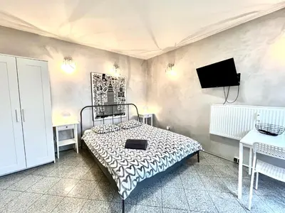 Łóżko lub łóżka w pokoju w obiekcie APARTEL24pl Oldtown II Close to Metro