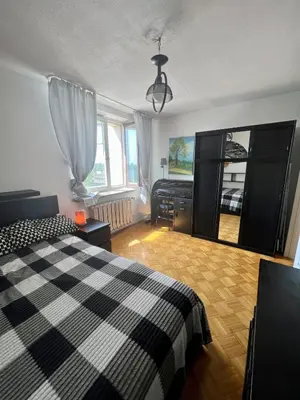 Łóżko lub łóżka w pokoju w obiekcie Comfortable apartment in good location