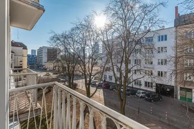 Budynek, w którym mieści się apartament