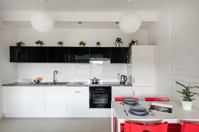Kuchnia lub aneks kuchenny w obiekcie Apartament Wilanów Sarmacka