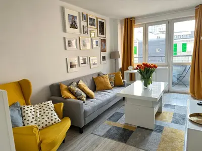 Część wypoczynkowa w obiekcie OhMyHome Panorama Apartament w Centrum Warszawy z widokiem na Pałac Kultury