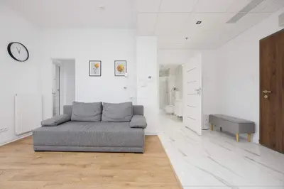 Część wypoczynkowa w obiekcie Apartment Kasprzaka near Metro Płocka with AC by Noclegi Renters