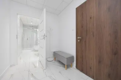 Łazienka w obiekcie Apartment Kasprzaka near Metro Płocka with AC by Noclegi Renters