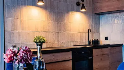 Kuchnia lub aneks kuchenny w obiekcie Stylowy Apartament Warszawski