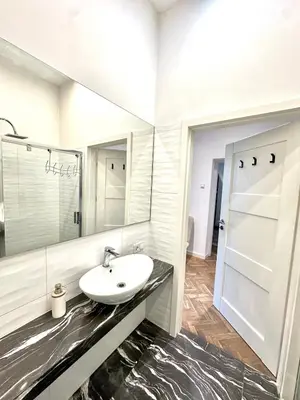 Łazienka w obiekcie Nowy Swiat Prestige - Elegant 2-room Apartment in City Center