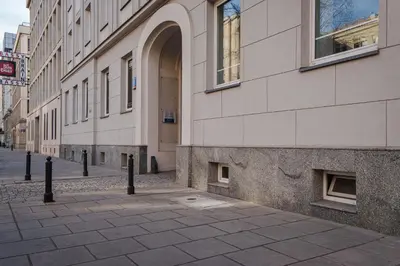 Budynek, w którym mieści się apartament