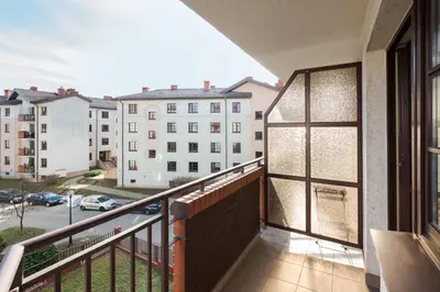 Balkon lub taras w obiekcie Tarchomin Standard Apartment by BookingHost