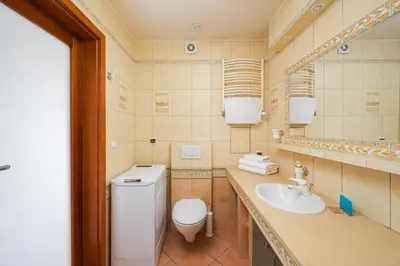 Łazienka w obiekcie Tarchomin Standard Apartment by BookingHost