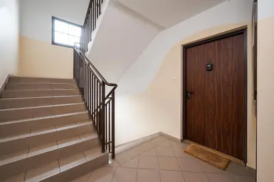 Plan piętra w obiekcie Tarchomin Standard Apartment by BookingHost