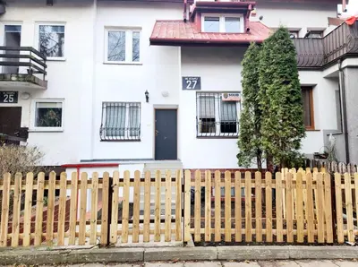Budynek, w którym mieści się apartament