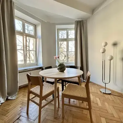 Chocimska 35 - Skwer Tarasa Szewczenki - Stary Mokotów