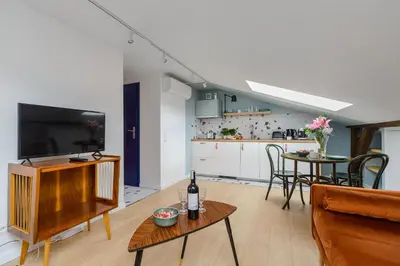 Telewizja i/lub zestaw kina domowego w obiekcie P&O Apartments Gdańska IV