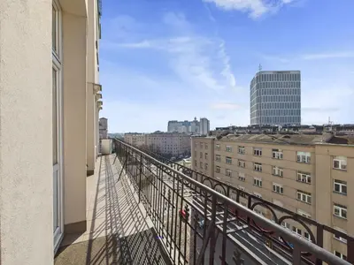 Balkon lub taras w obiekcie Budget-Friendly Studio Located near Royal Baths Park by Noclegi Renters
