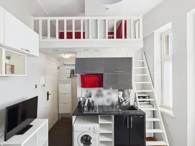 Kuchnia lub aneks kuchenny w obiekcie Budget-Friendly Studio Located near Royal Baths Park by Noclegi Renters
