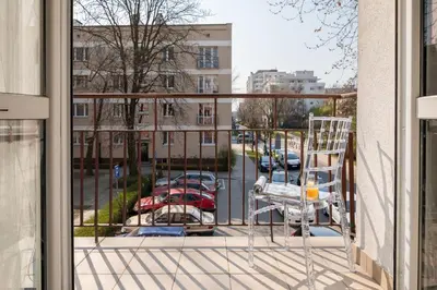 Budynek, w którym mieści się apartament