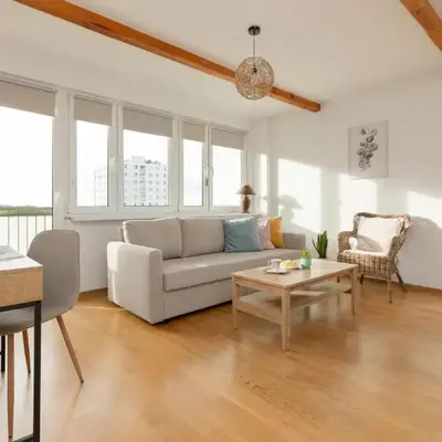 Bright Apartment Bogusławskiego Perfect for Remote Work by Noclegi Renters