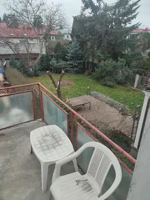 Ogród w obiekcie White house Warsaw Okęcie Cyprysowa 11